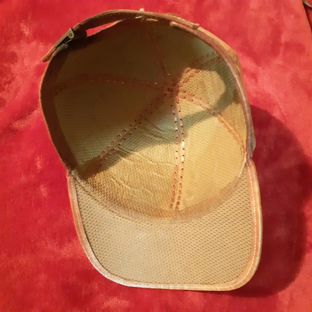 Lether caps - Picture 5 of 5
